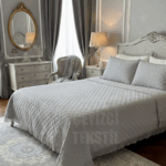 GRİ YATAK ÖRTÜSÜ DANTELLİ